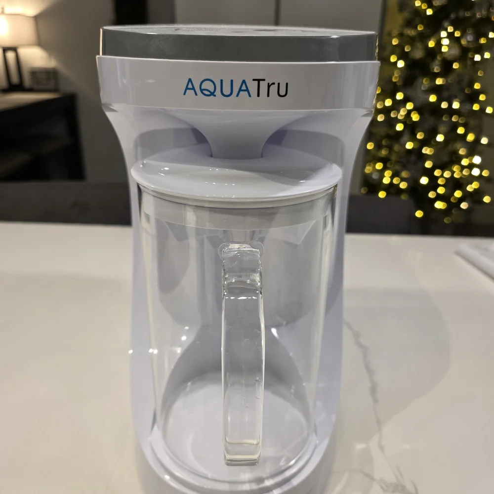 Aqua Water Filtration System with Clear and White Design - Picture 3 of 4